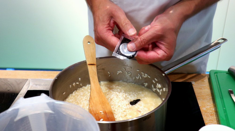 Sepia-Tinte fürs Risotto